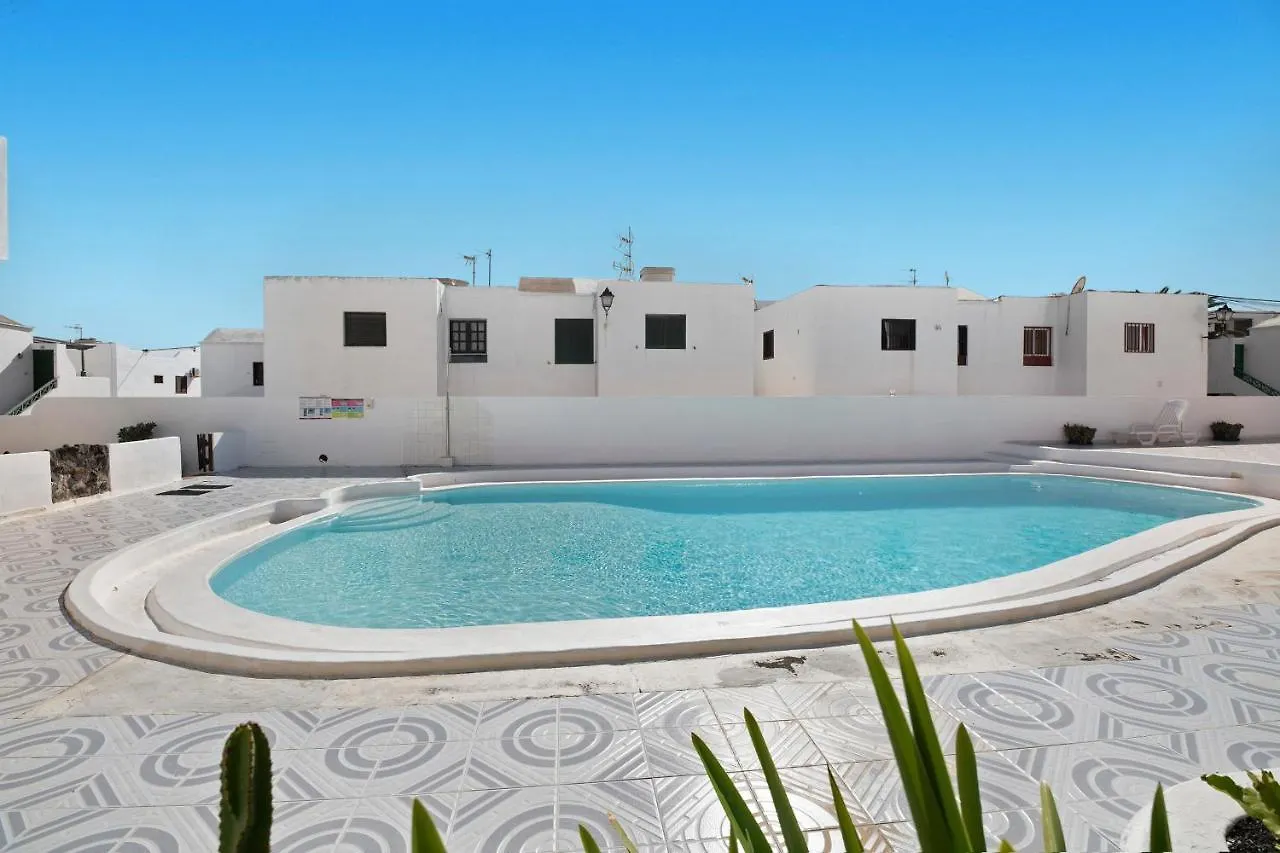Happy Beach Apartment Puerto del Carmen  0*, Puerto del Carmen (Lanzarote)